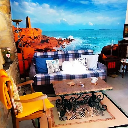 Coeur De Granit Rose, Meuble Alliant Le Charme De L'authentique Breton Et Du Confort, Classe 3 Etoiles, A 5mn De 13 Plages De La Reputee Cote De Granit Rose Дом отдыха *